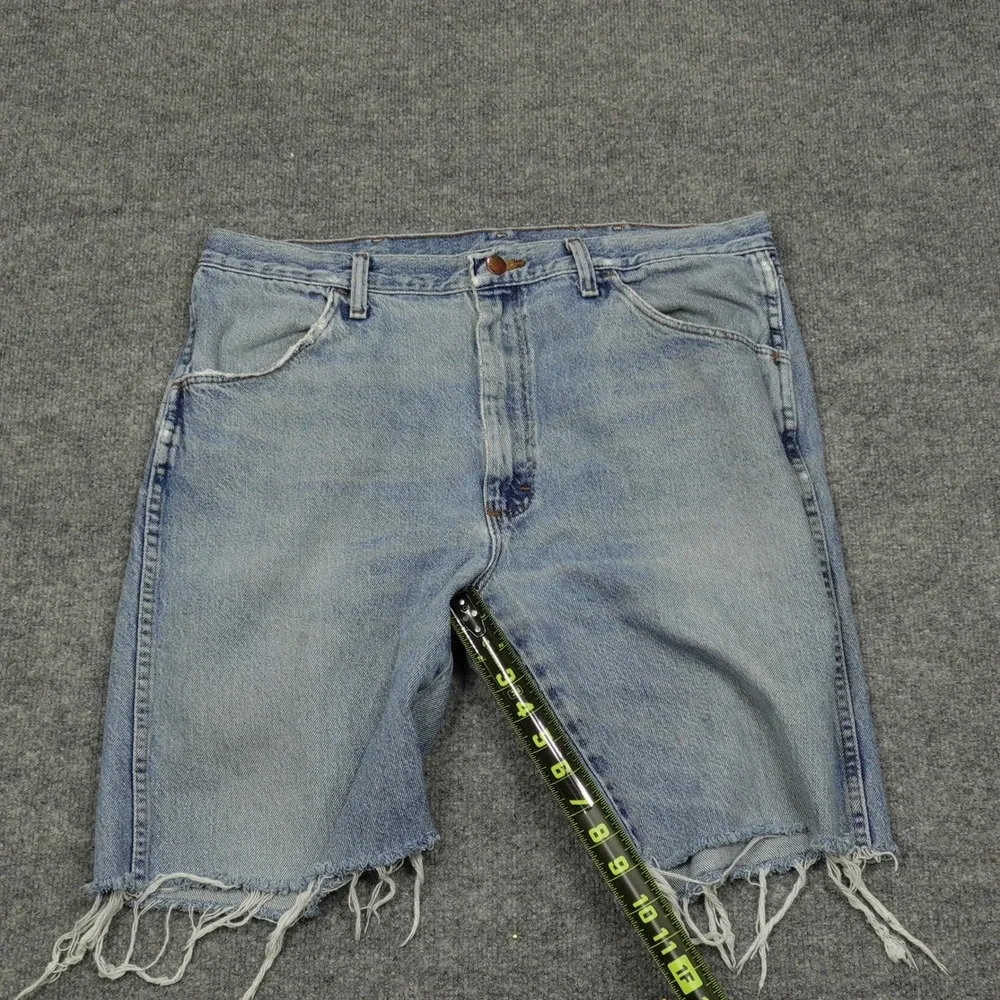 Vintage Rustler Shorts Men 36 Blue Denim Cut Off Raw Frayed Hem Light Wash Jorts